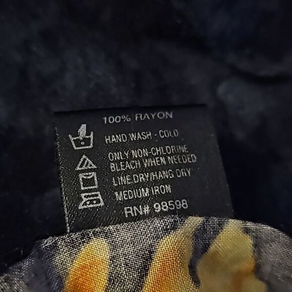 KOKO KNOT Beachy Swim Suit Cover-Up Blue with Orange/Yellow Flowers Print Sarong - Picture 4 of 7